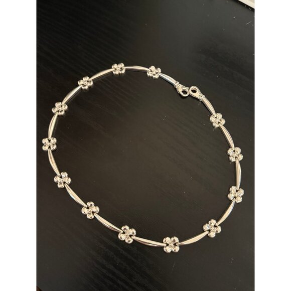 925 Milor Flower Station Necklace - Picture 5 of 7